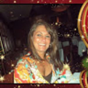 Meet your Posher, Dina